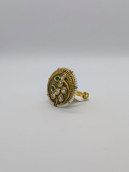 Pearl Edge Temple Ring