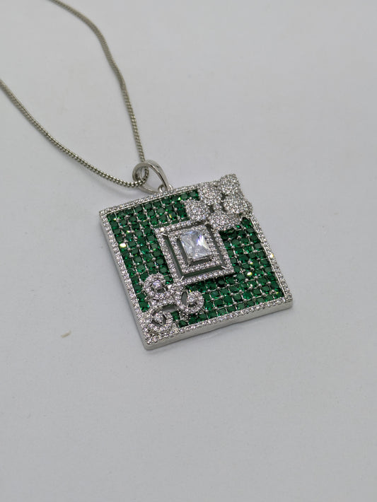 Emerald Radiance Pendant Set