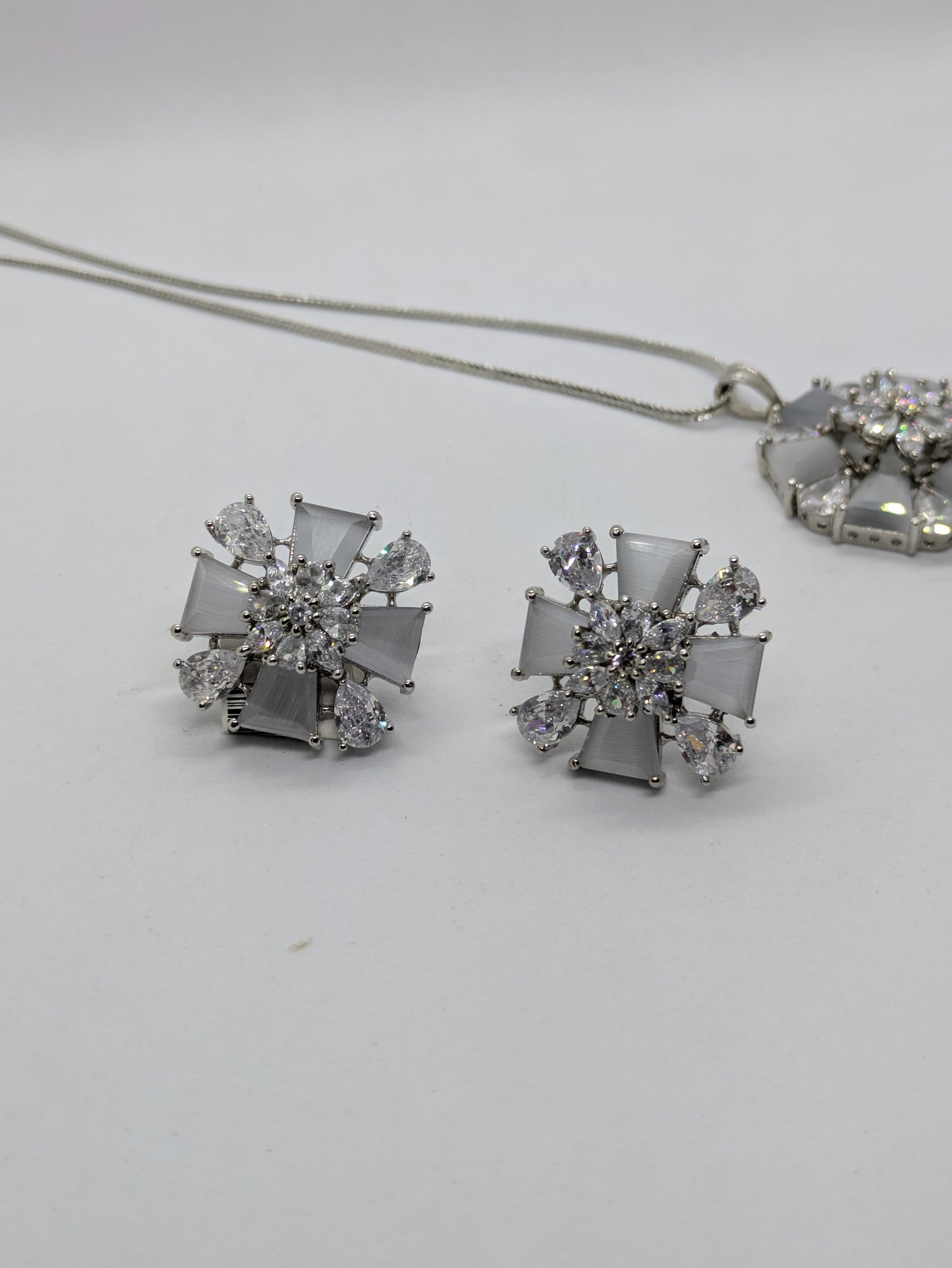Celestial Bloom Pendant Set