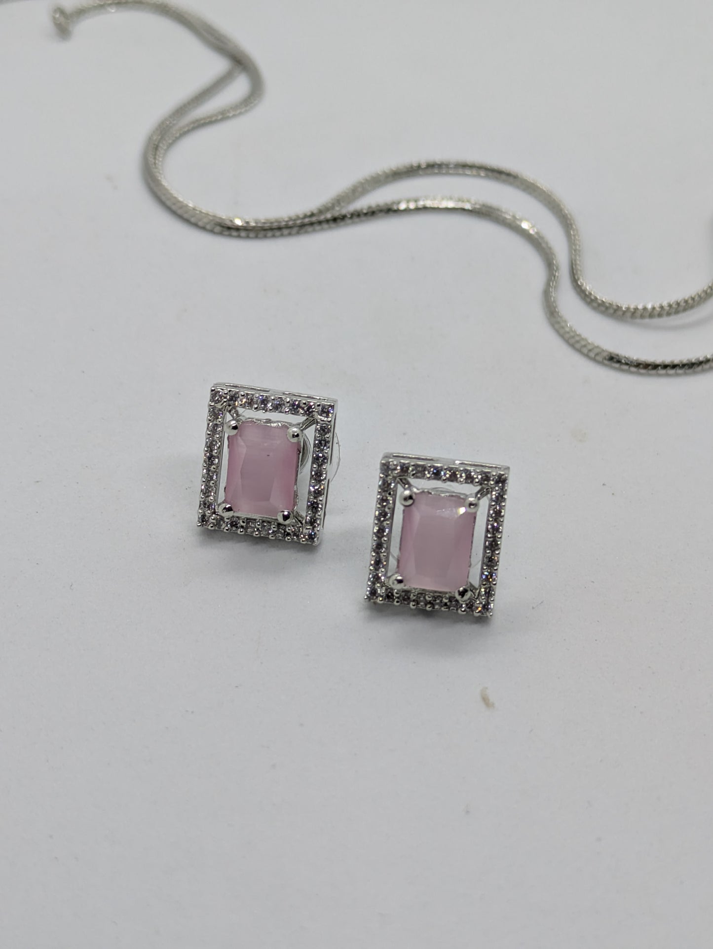 Rosé Elegance Pendant Set