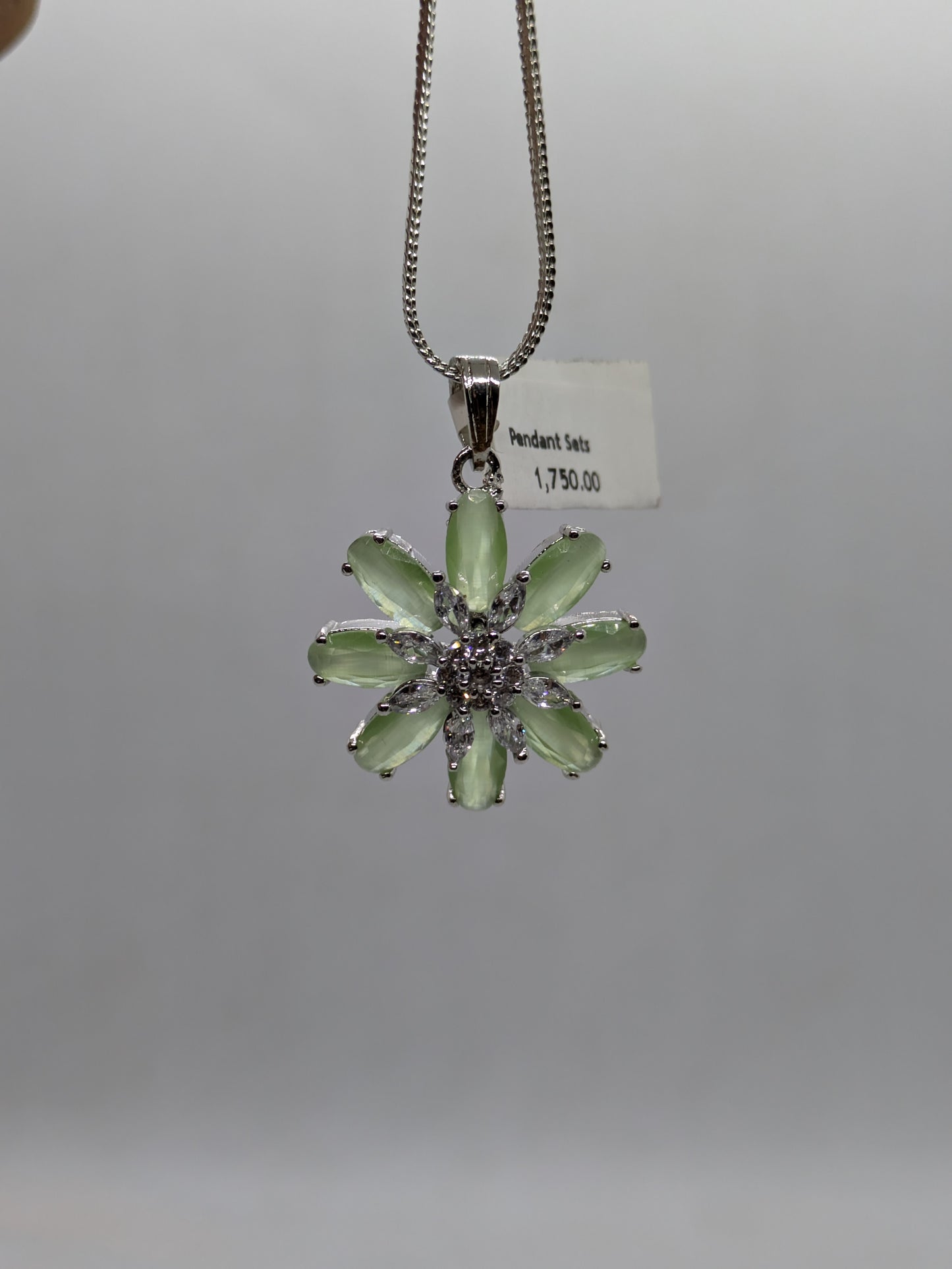 Spring Blossom Pendant Set