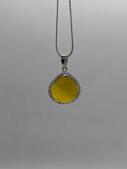 Golden Aura Pendant Set